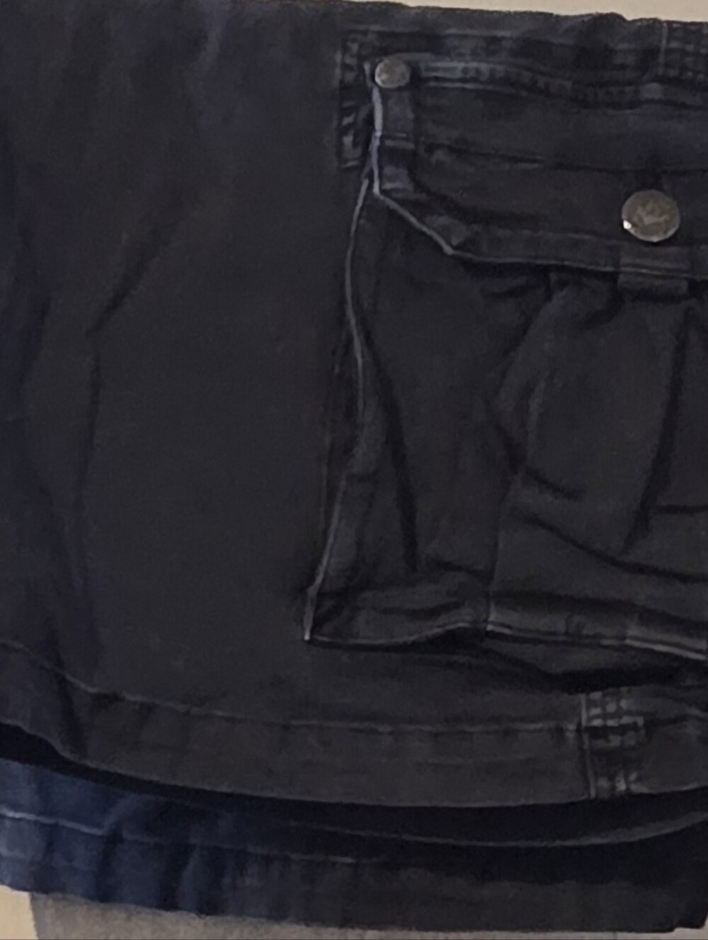Men's Affliction Black Casual Shorts - Classic Everyday Style